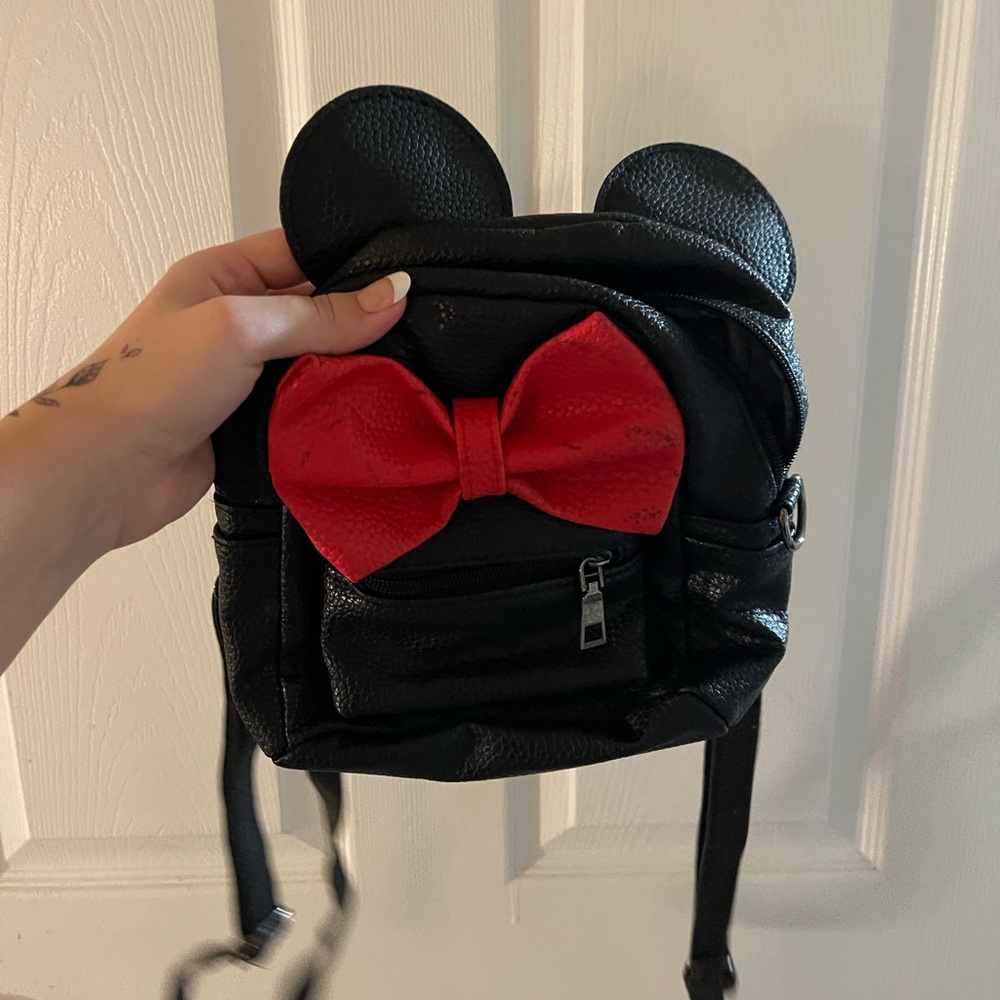 tiny minnie mouse backpack